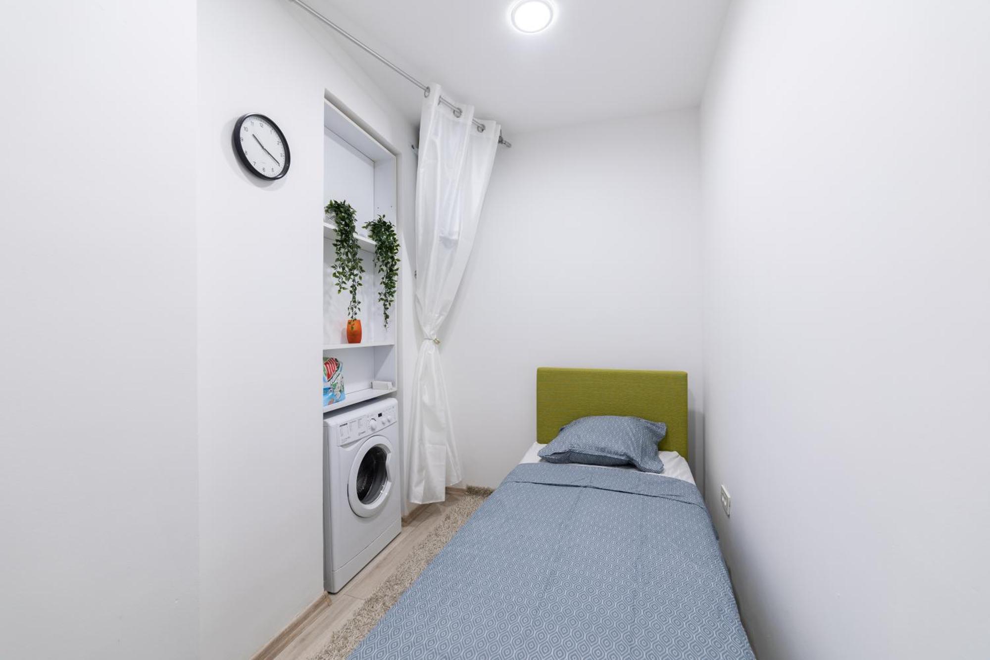 Old Town Colorful Two-Bedroom Apartment Сараево Экстерьер фото