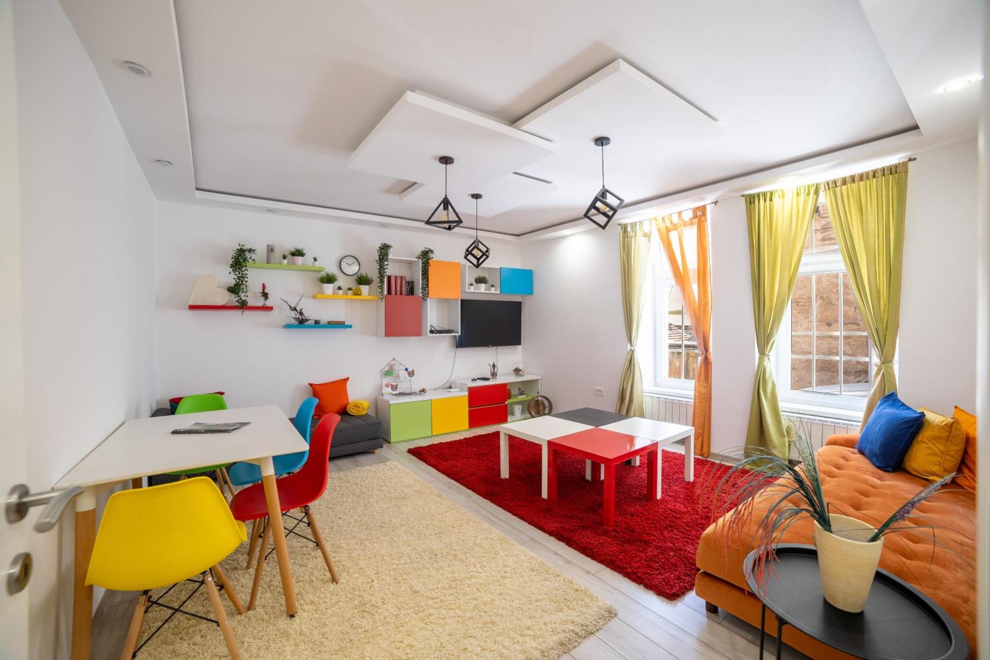 Old Town Colorful Two-Bedroom Apartment Сараево Экстерьер фото