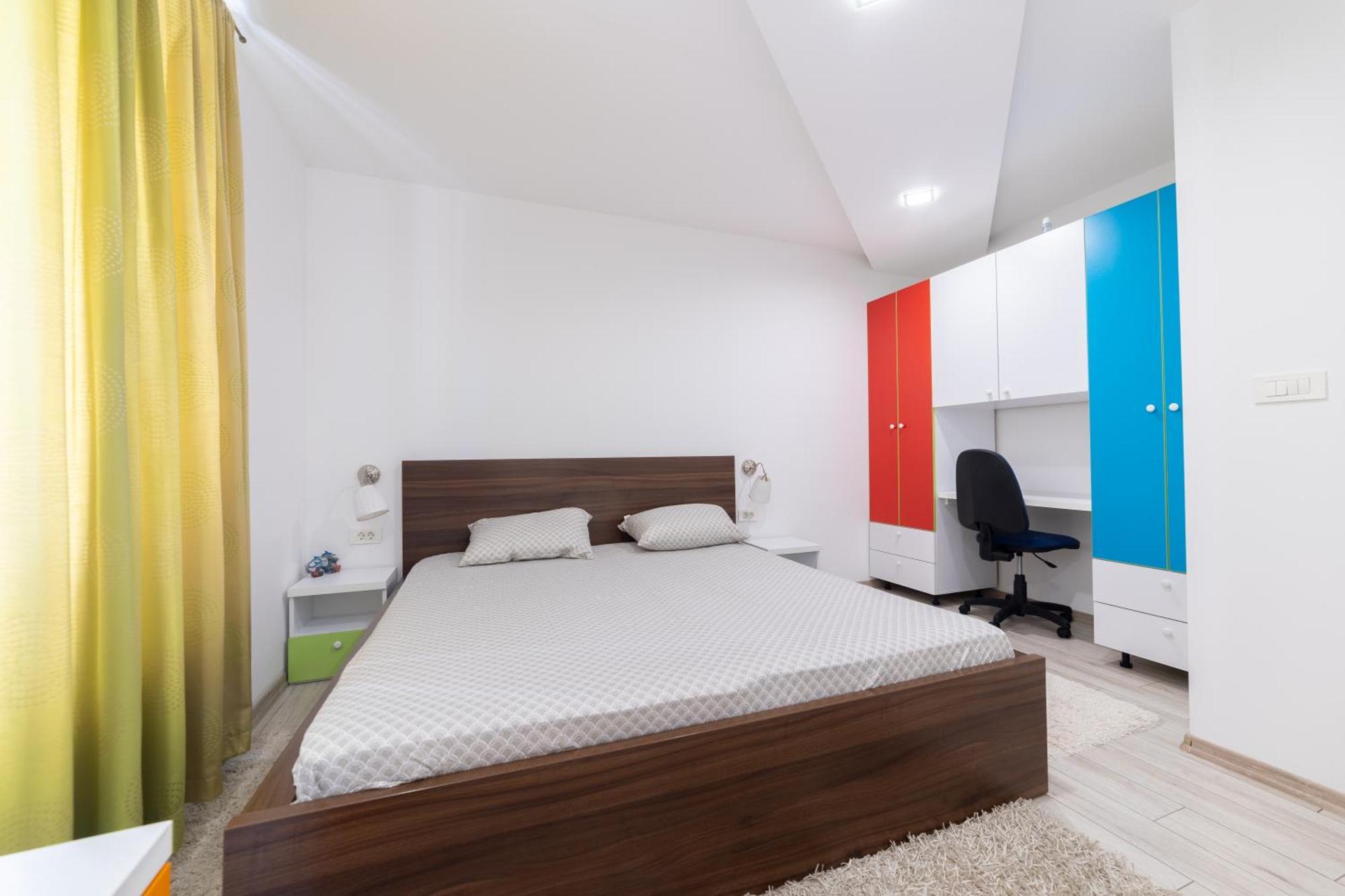 Old Town Colorful Two-Bedroom Apartment Сараево Экстерьер фото